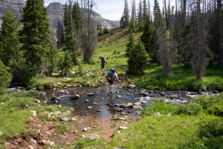 Using CLO2 to clean water