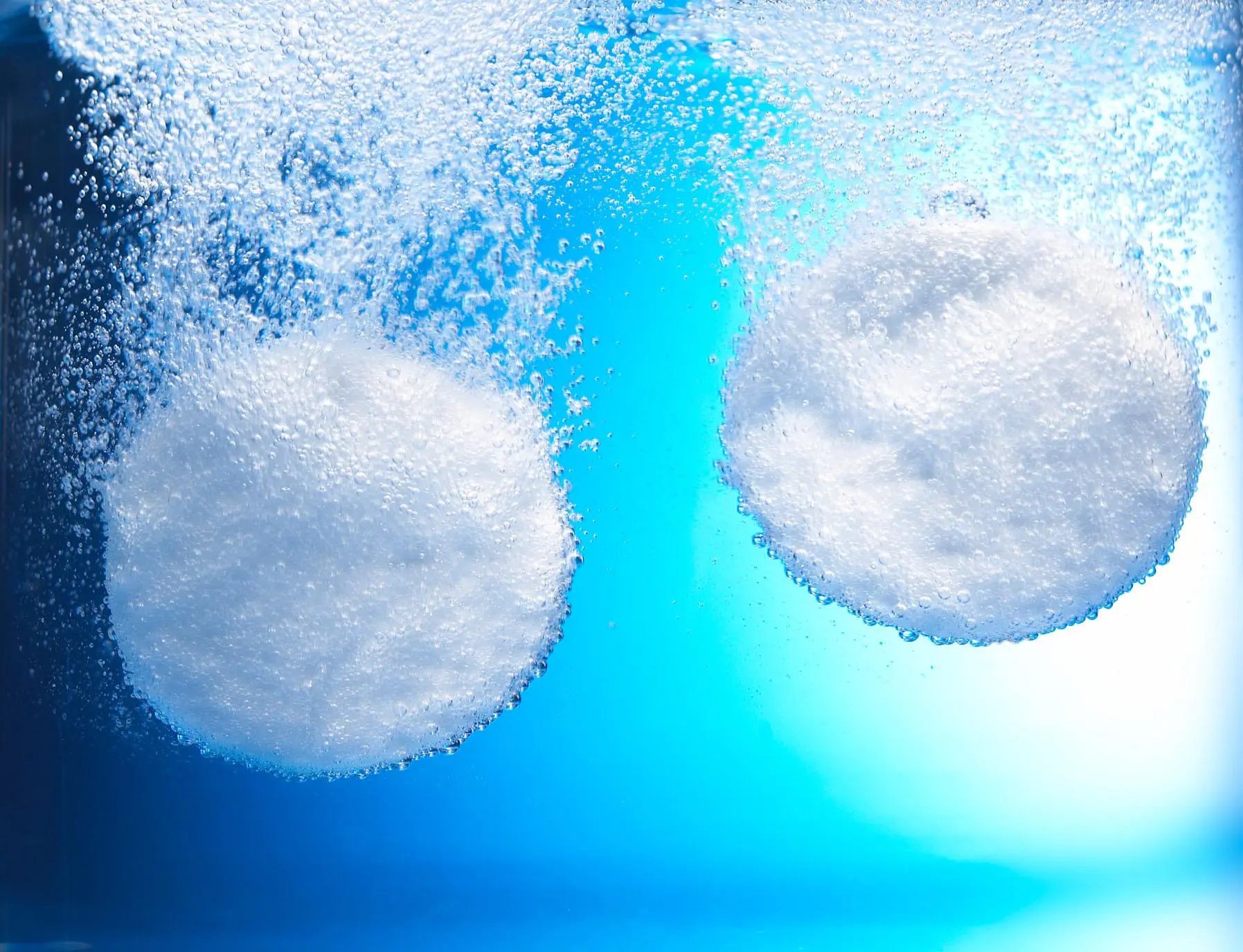 chlorine dioxide tablets in water.